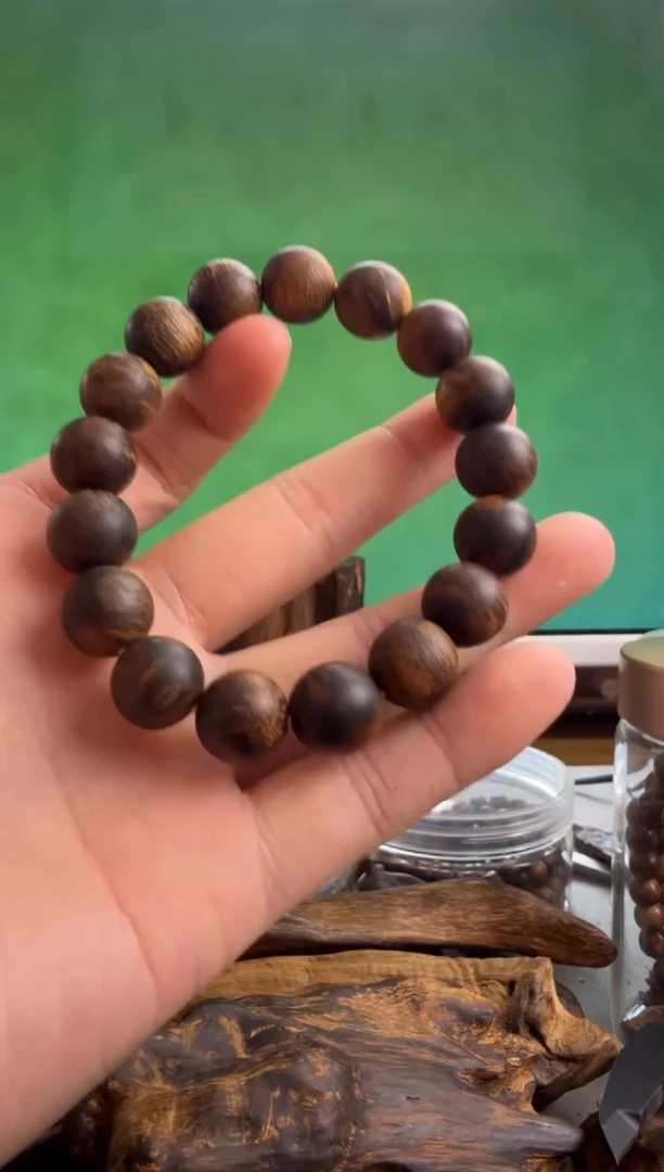 沉香手串达拉干多样性发一