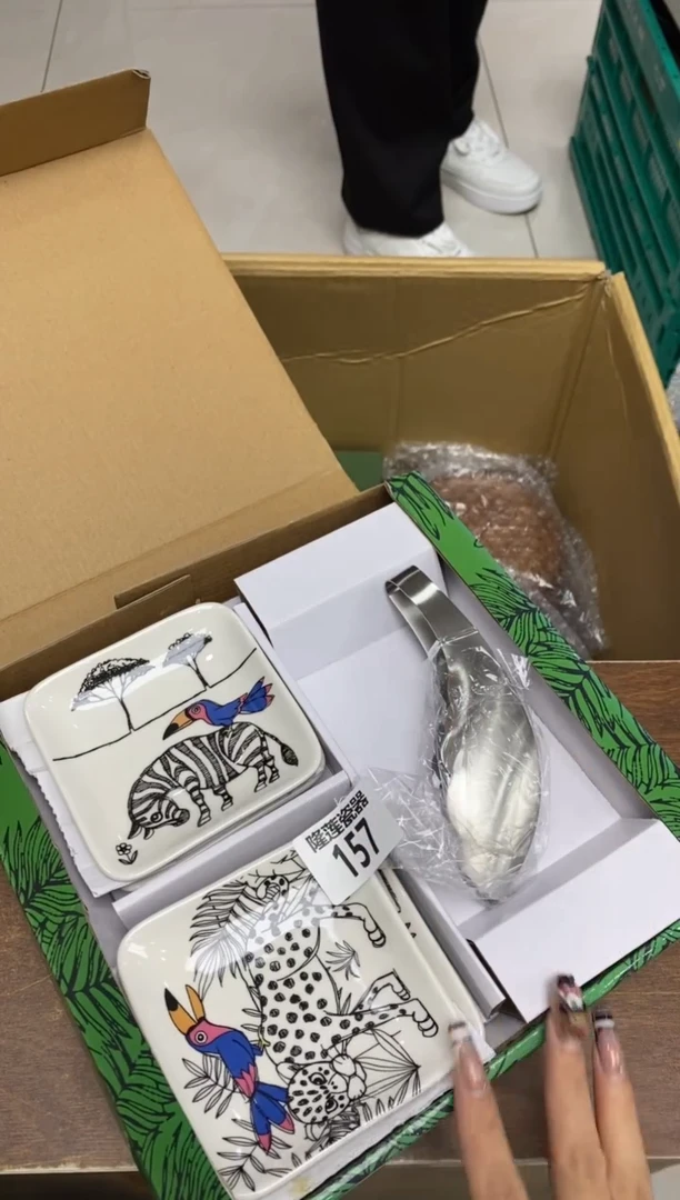 瓷片冬**莹隆莲瓷器欢迎大家