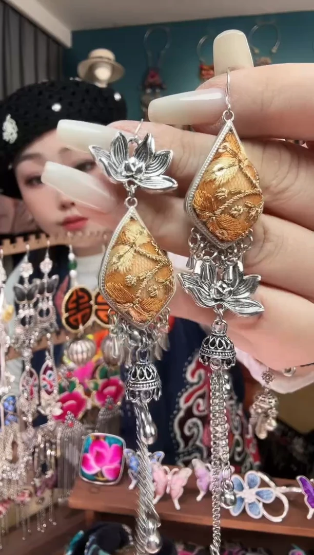 刺绣纯手工民族风刺绣耳环