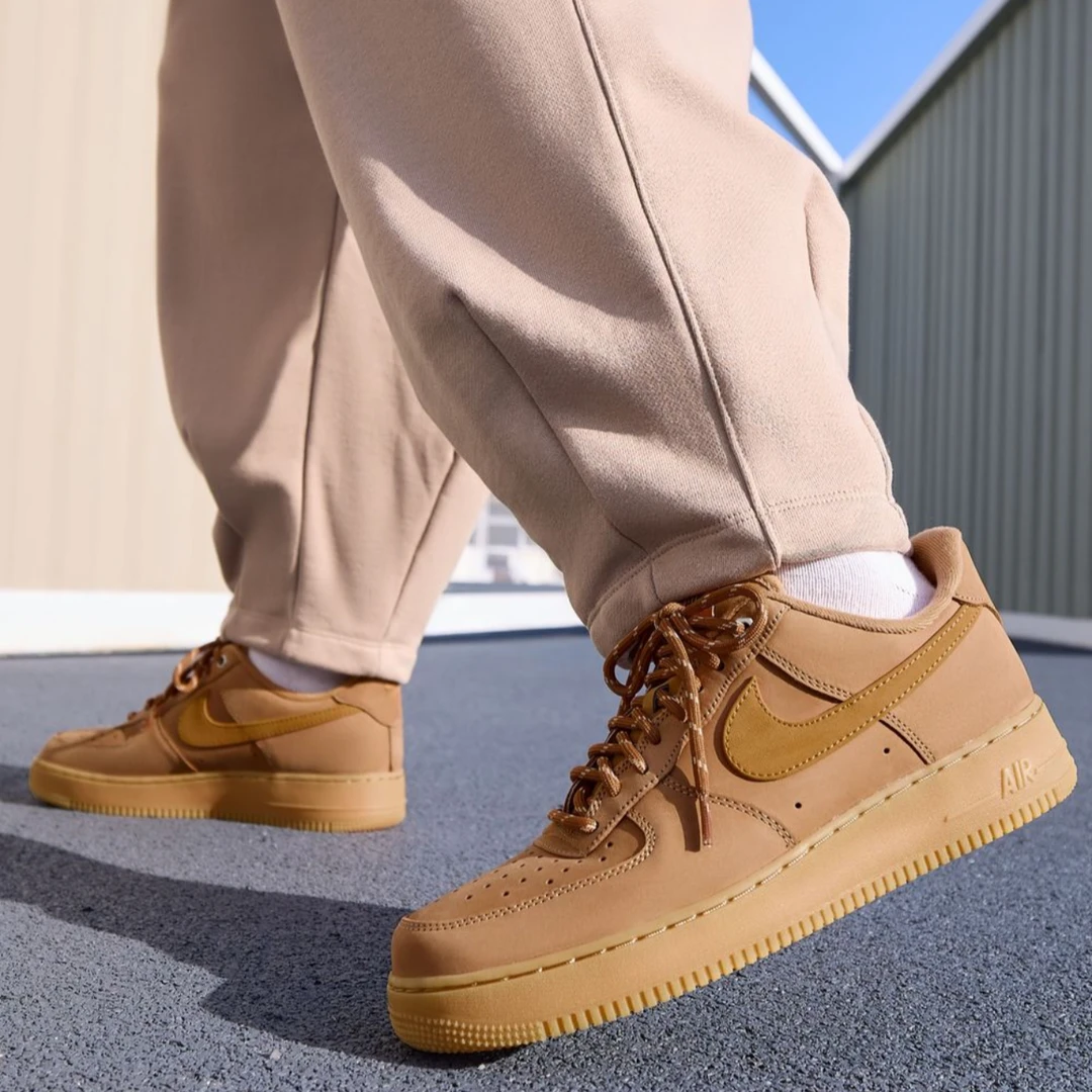 【耐克/就近门店发货】Nike男子AF1小麦空军一号休闲鞋CJ9179-200