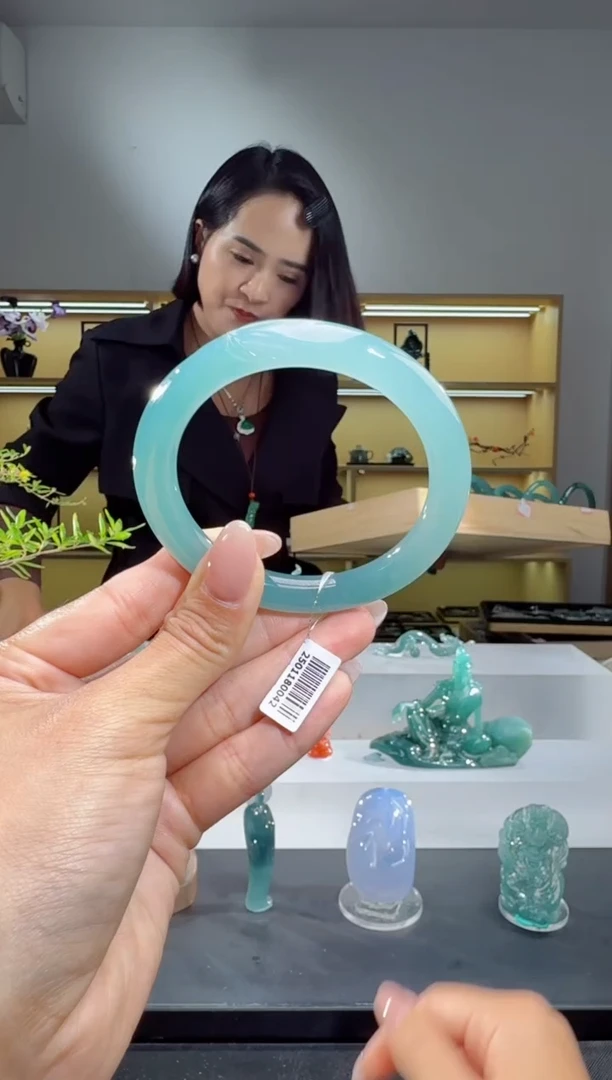 未镶嵌手镯翡翠55.4圈