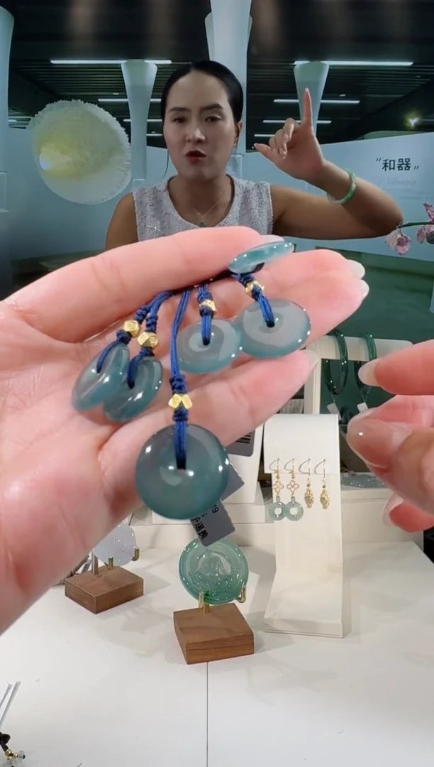 翡翠未镶嵌吊坠(不含链)小平安扣手机挂多样性发一个