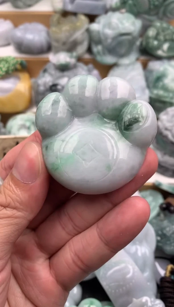 吊坠(不含链)未镶嵌翡翠1