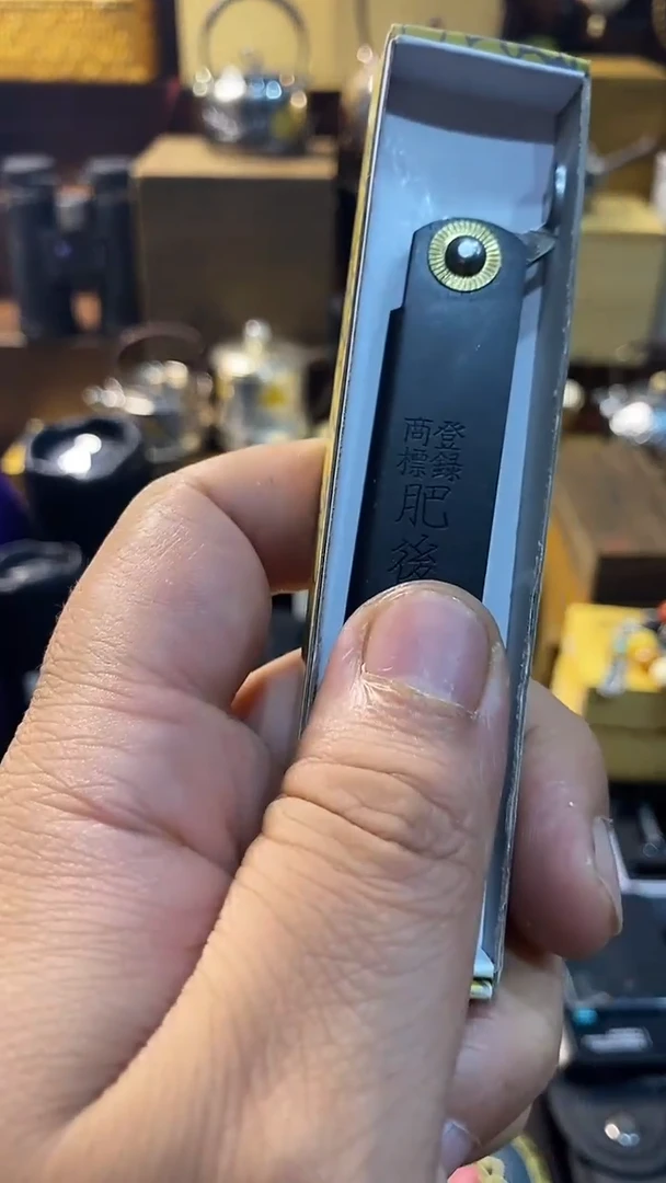 瓷片闪购商品 如图所示