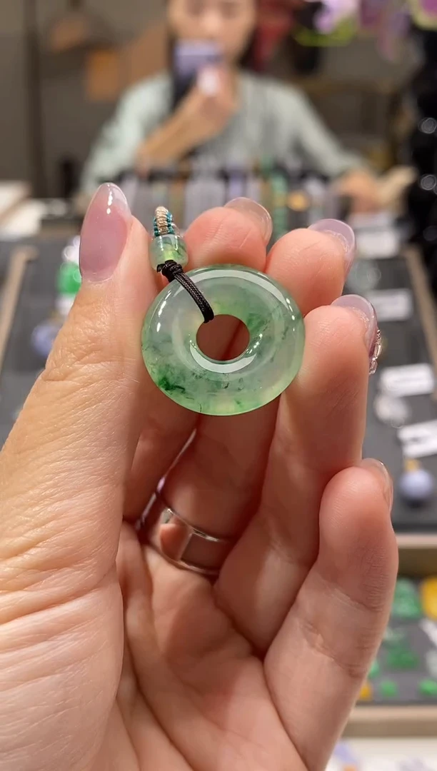 颈饰未镶嵌翡翠甜甜圈