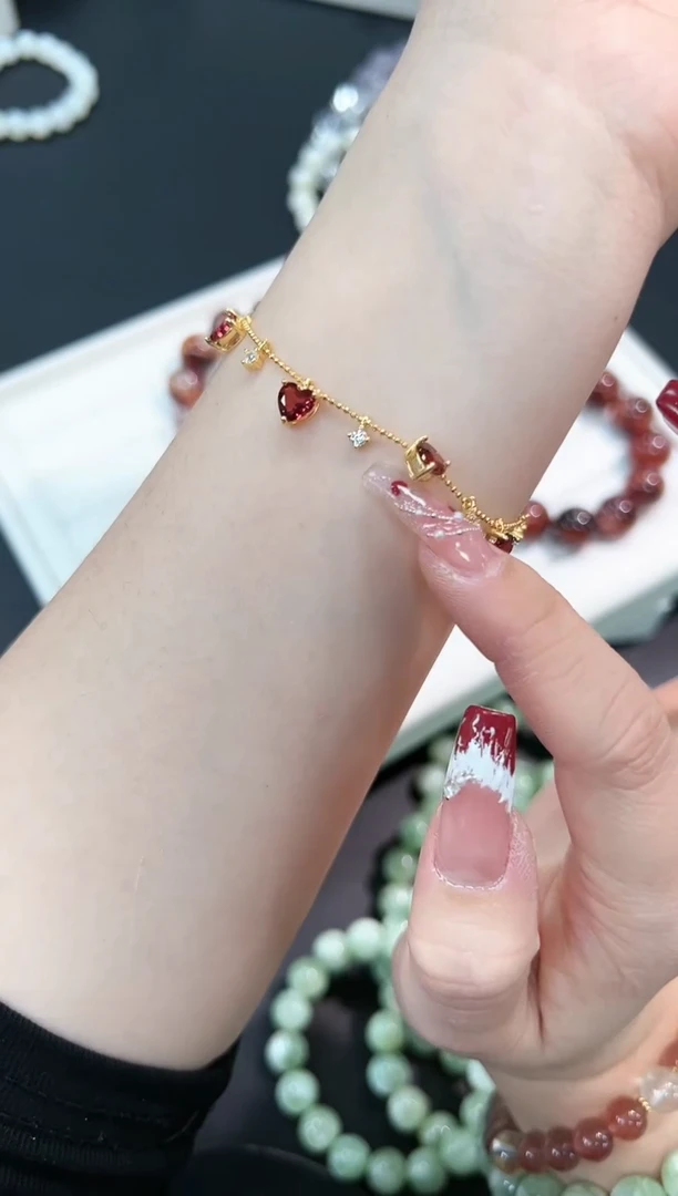 【闪购商品】石榴石手链银S925镶嵌35r多样性发其一/1条默认微瑕