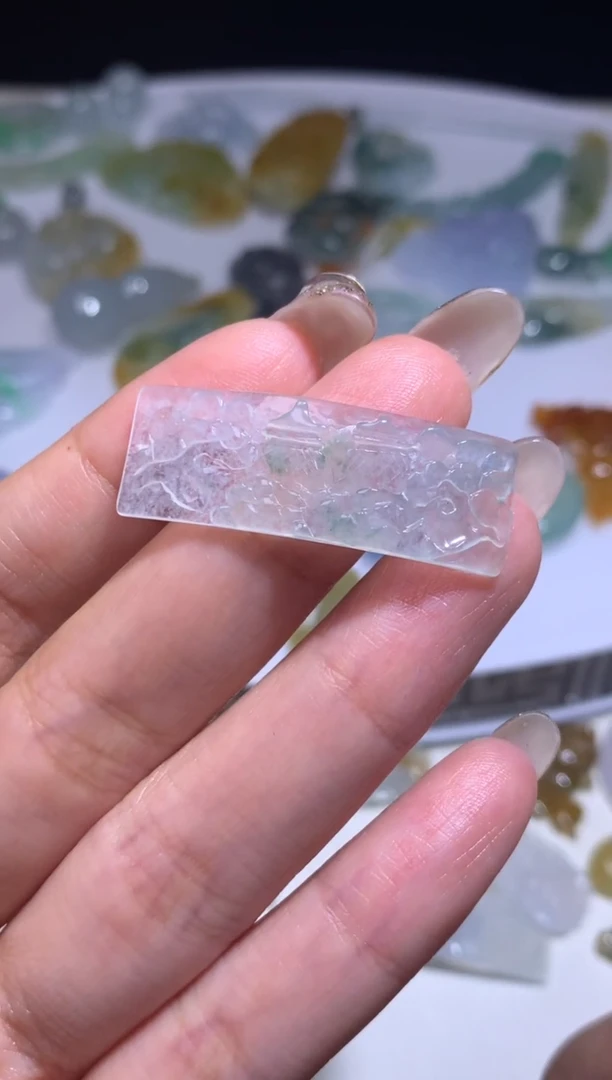 未镶嵌定制翡翠毛货