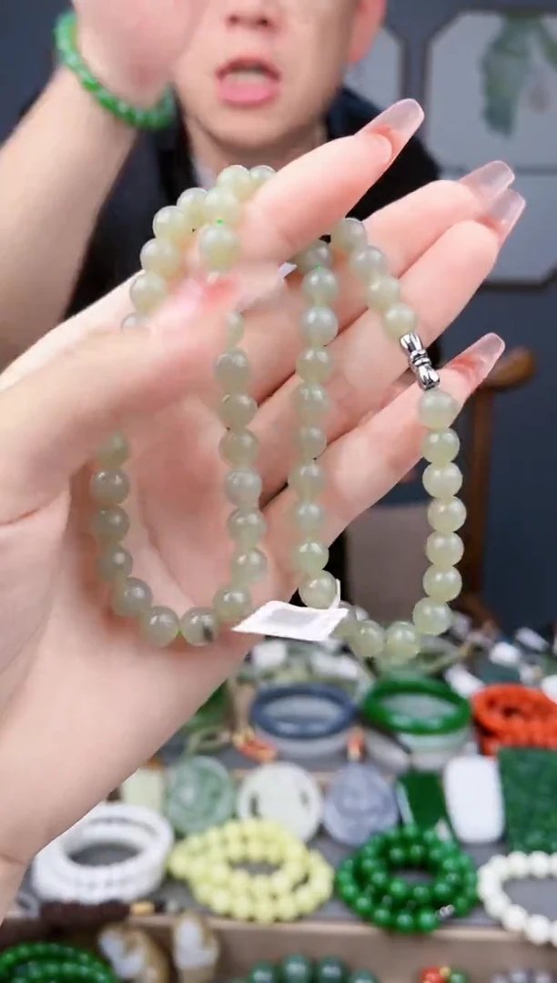 和田玉未镶嵌颈饰多样性发货   拍一单发一个