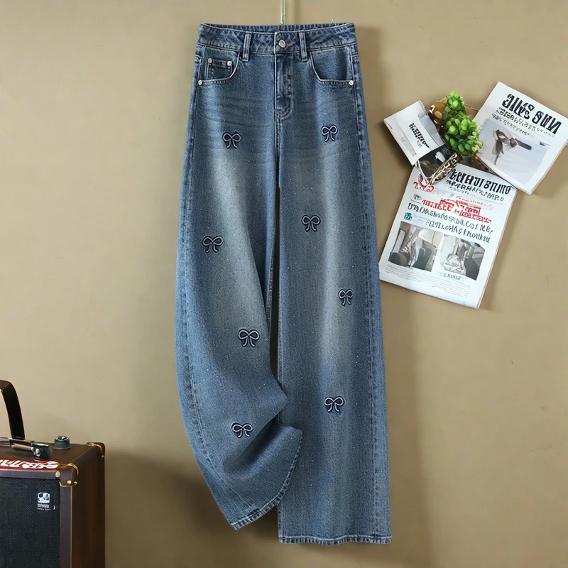流行烫钻窄版牛仔阔腿裤女2025年春秋季新款刺绣高腰显瘦直筒裤子