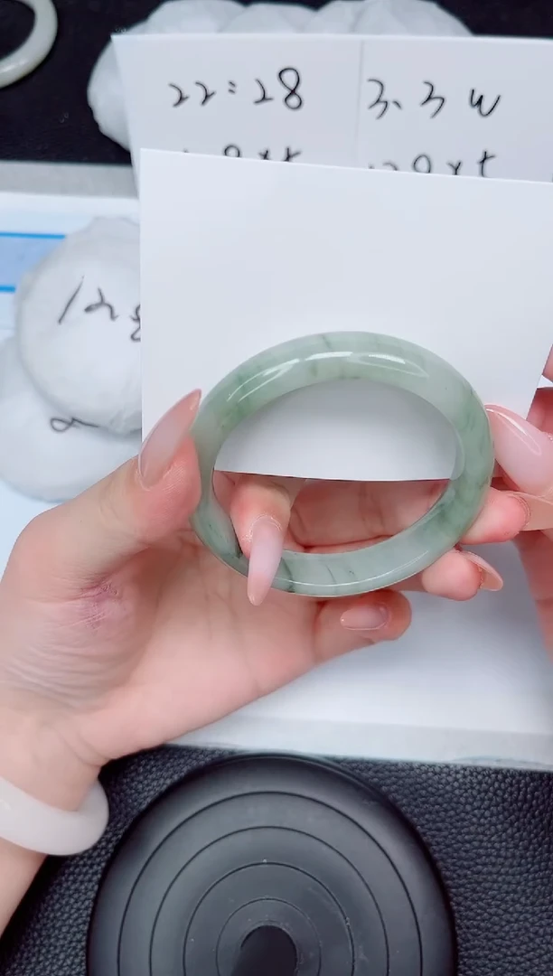 石英质玉手镯未镶嵌243-57.1