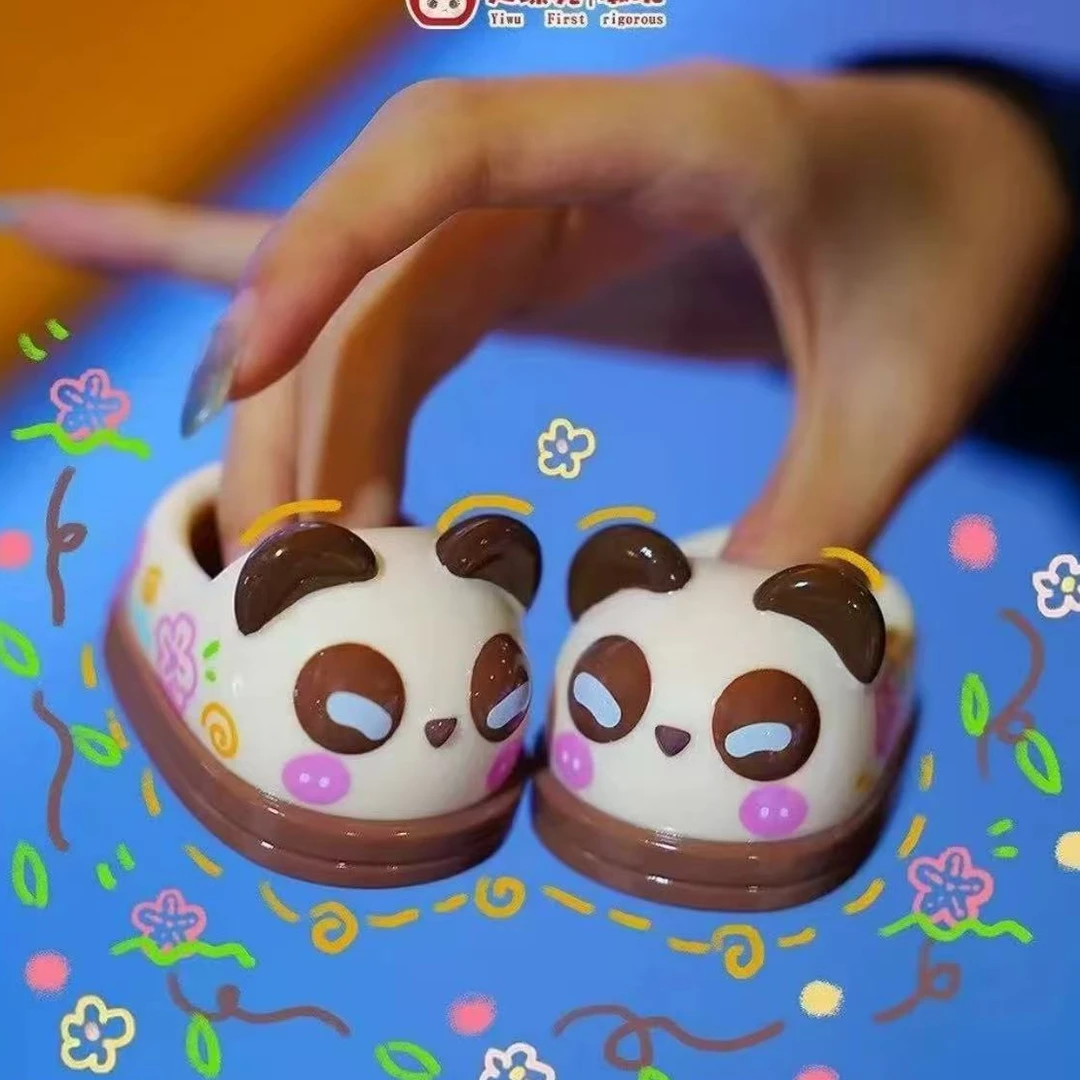 【小张拆盒】娃三岁400%鞋子潮流玩具送女朋友