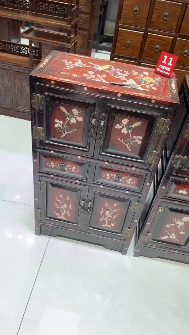 【闪购商品】木喜鹊登梅小顶箱柜