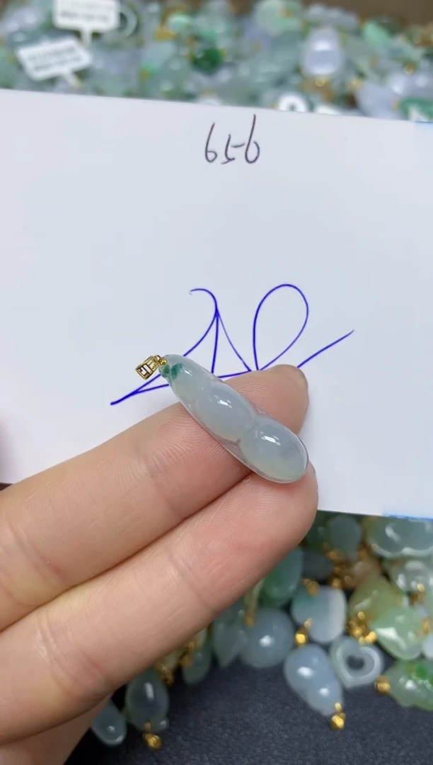 【闪购商品】翡翠挂件18K金镶嵌 天然翡翠A货