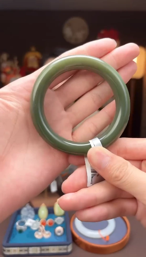 【闪购商品】和田玉FA31【沙枣青手镯60mm】未镶嵌-