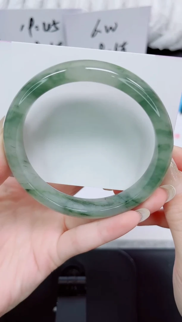 石英质玉手镯未镶嵌431