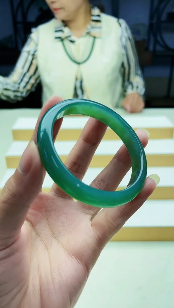 未镶嵌定制翡翠毛货09170035