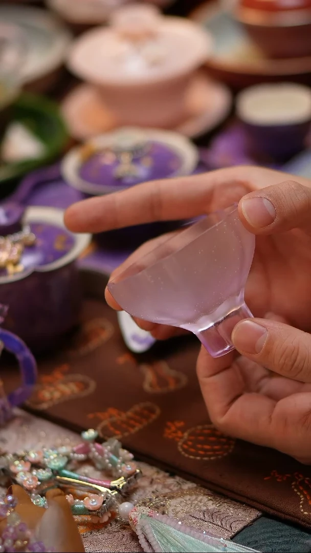 【闪购商品】紫色星空花口客杯