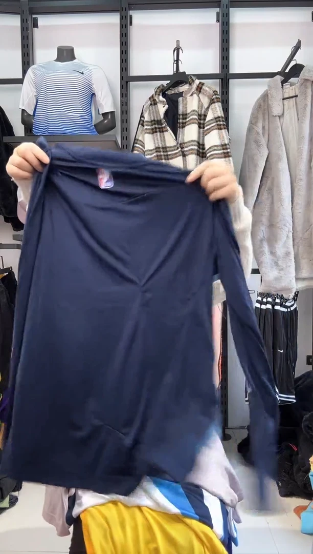 2619 编码  瑕疵直播间过款为准 尺码M