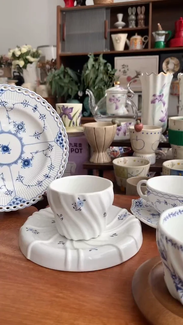 瓷手握杯+碟八五折