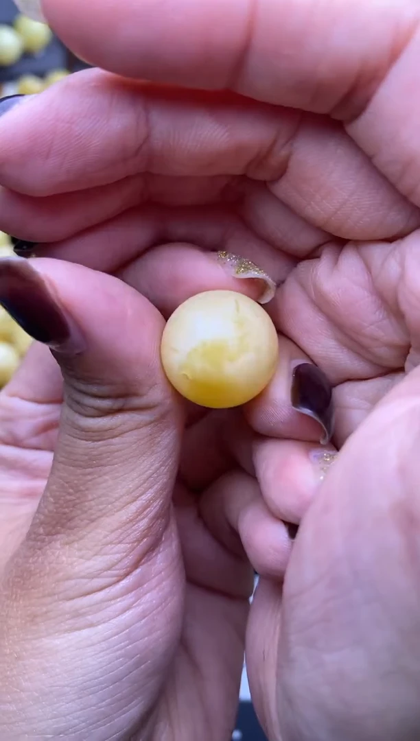 裸石琥珀未镶嵌大小姐珠宝134