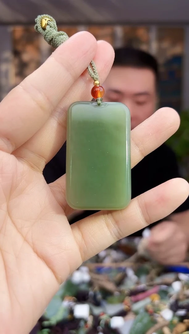 未镶嵌和田玉挂件拍一发一