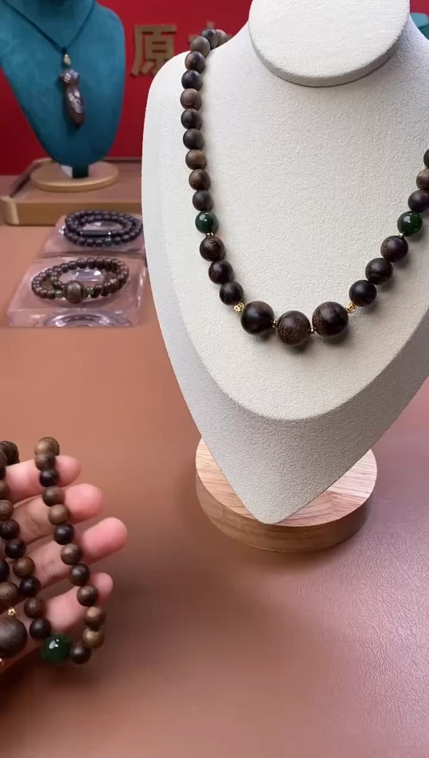 手串沉香沉水芽庄黄棋楠玉化瘤疤+芽庄白棋楠设计