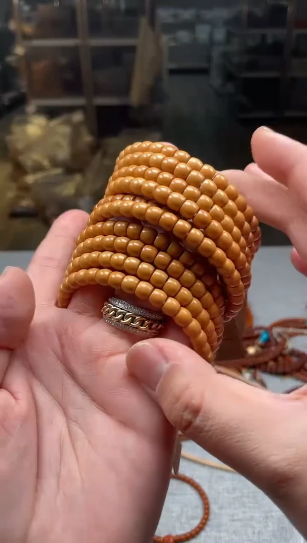 【闪购商品】橄榄核吊坠闪9核尖直切手串6.1mm