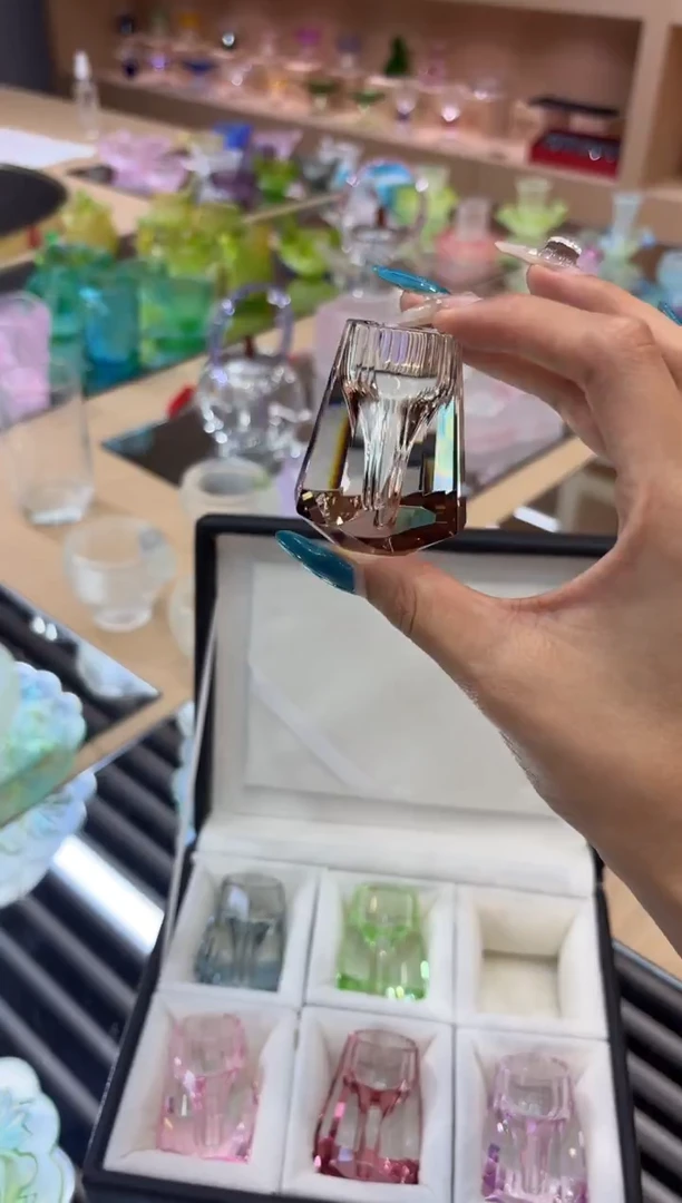 新款白酒杯6只装 带皮盒