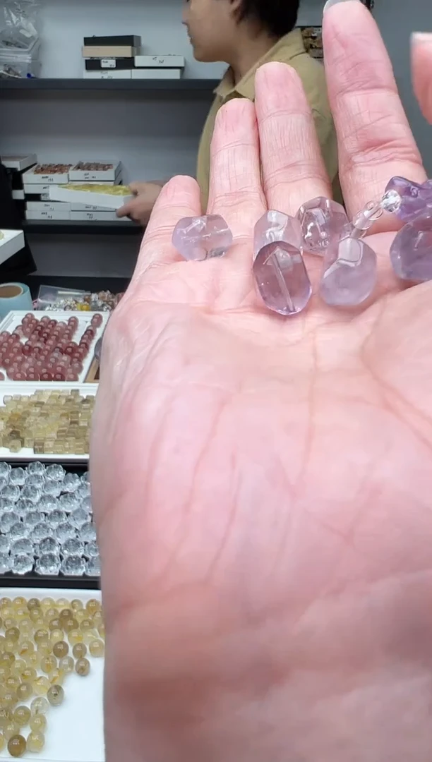 未镶嵌颈饰水晶22a多样性发其一/4.28/1个