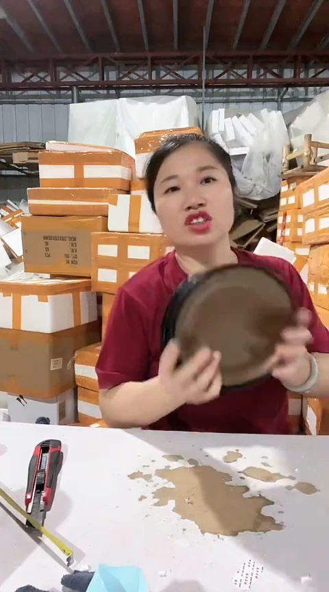 瑕疵金色盘子四个