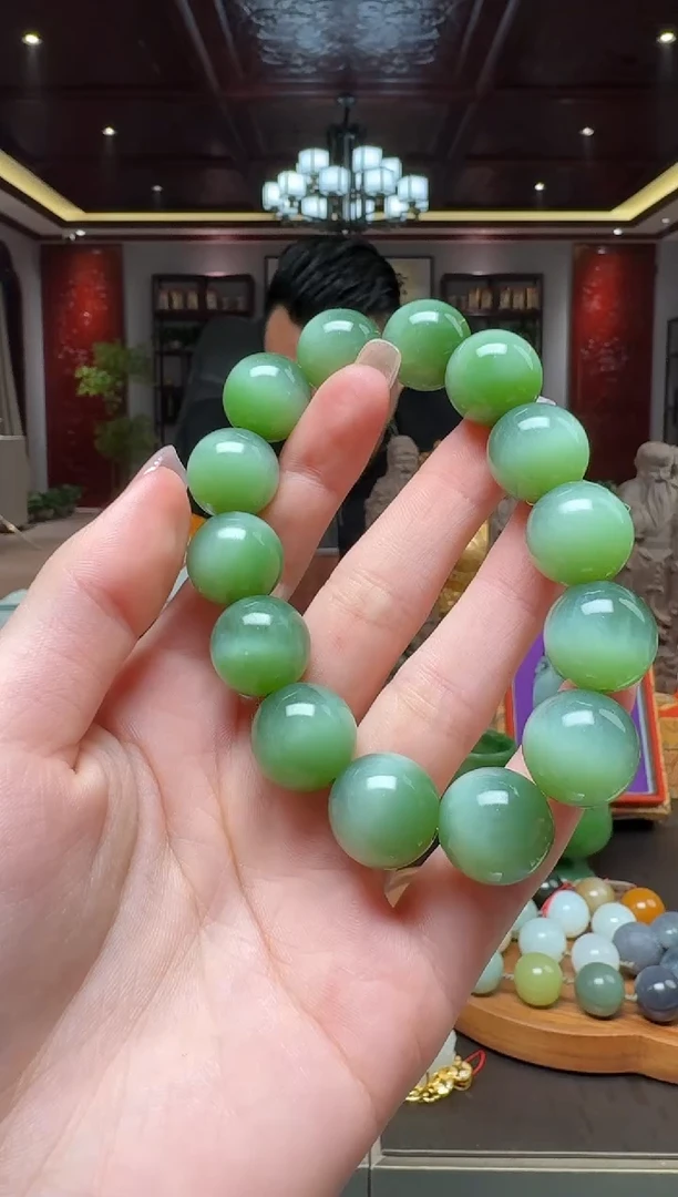 未镶嵌和田玉挂件by16