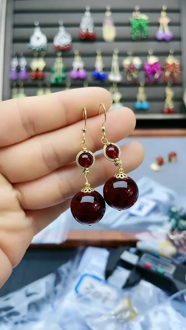 【闪购商品】血珀耳饰14K金镶嵌218000