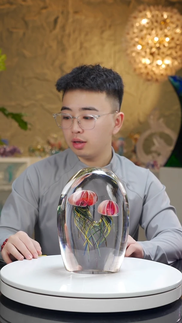 手工艺品琉璃红色双头水母设计款摆件