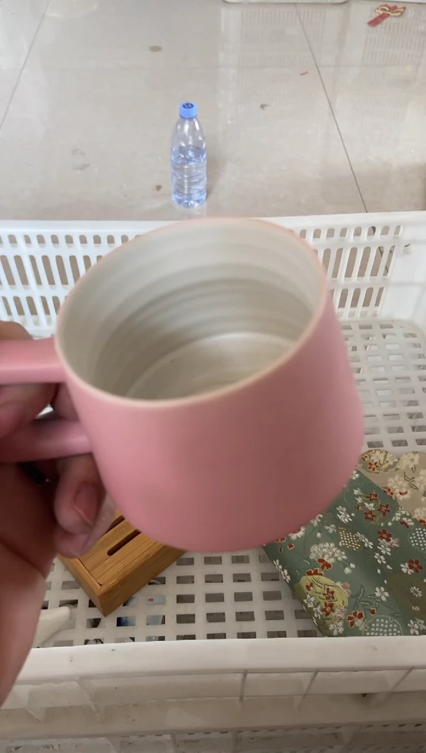 杯无运费险有瑕疵的摄影的产品有使用过的痕迹有点脏介意勿拍