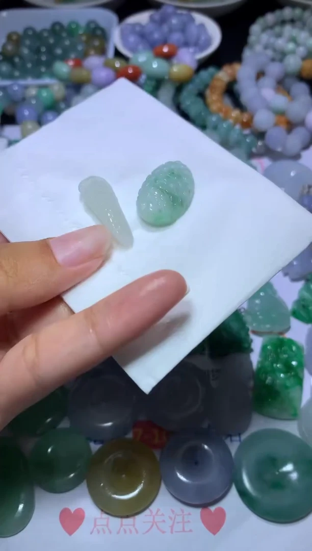 翡翠挂件未镶嵌MJX046657