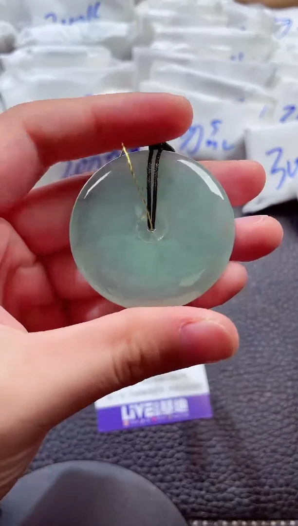 颈饰未镶嵌翡翠00003814