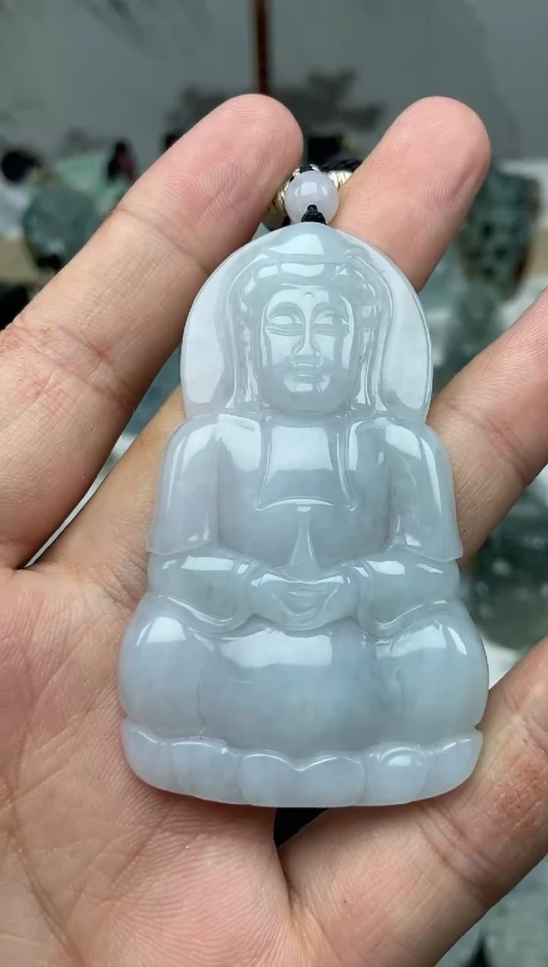 颈饰未镶嵌翡翠观音