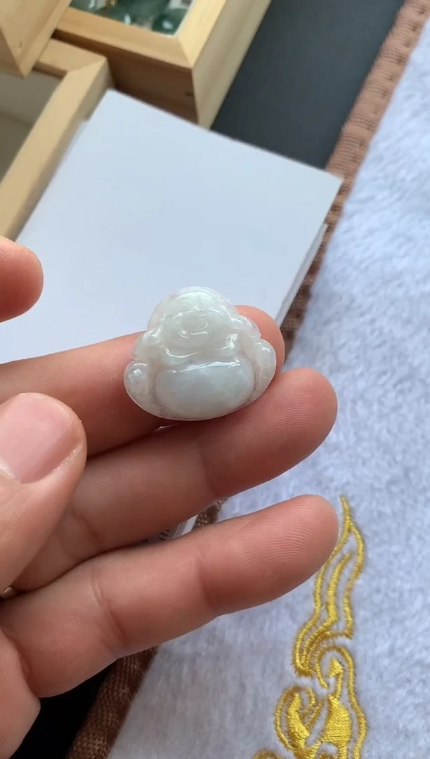 颈饰未镶嵌翡翠3