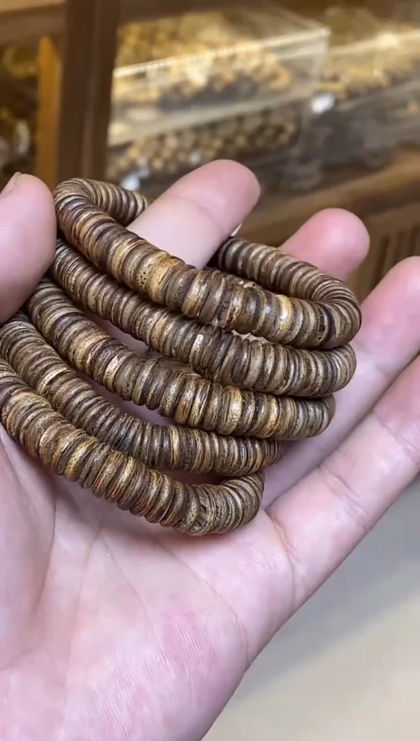 沉香手串达拉干随型片片珠单圈红土沉多样性发其一