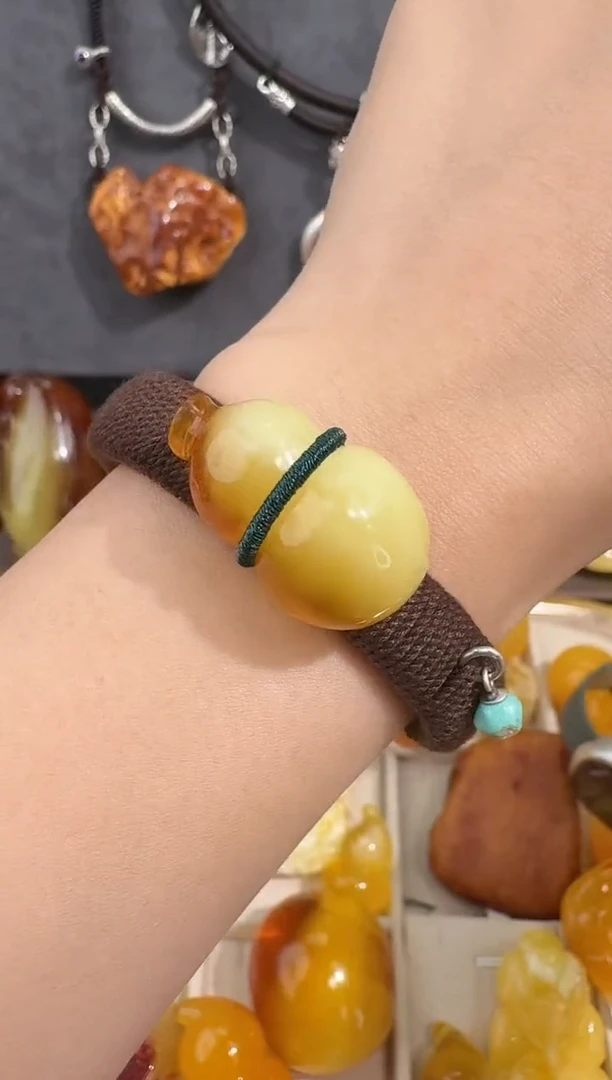 裸石琥珀未镶嵌琥珀