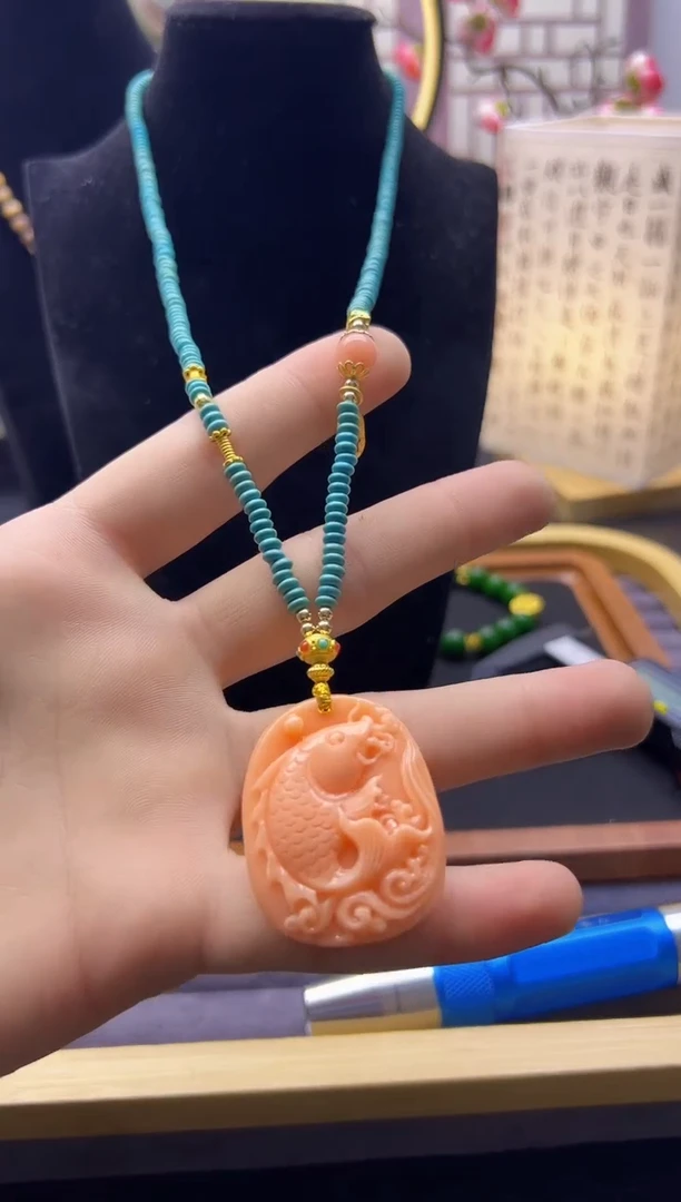 【闪购商品】玛瑙/玉髓颈饰14K金镶嵌S307