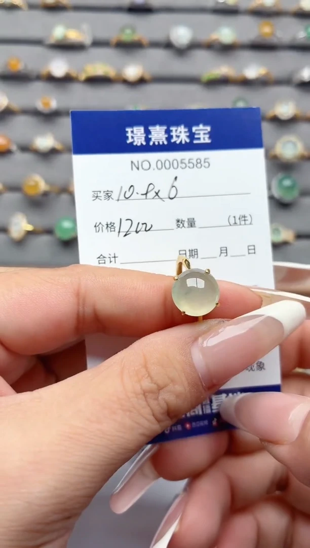 银S925镶嵌戒指翡翠娃*.