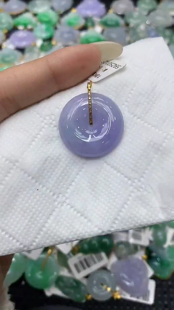 颈饰18K金镶嵌翡翠11111111111