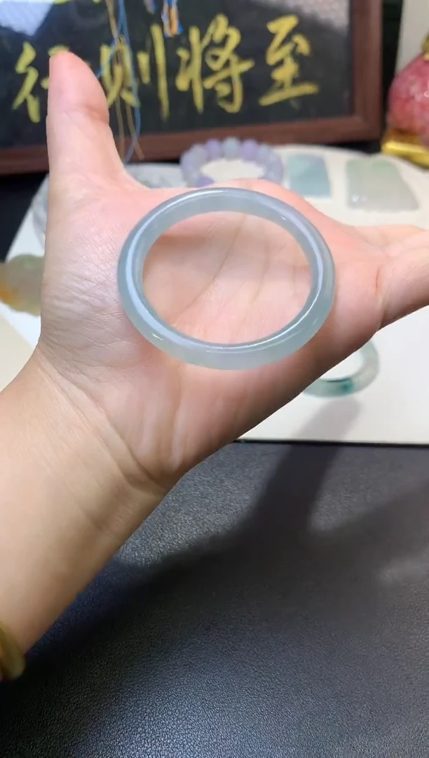 未镶嵌定制翡翠毛货