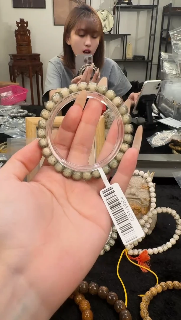 星月菩提手串K30单圈手串8X7 C051