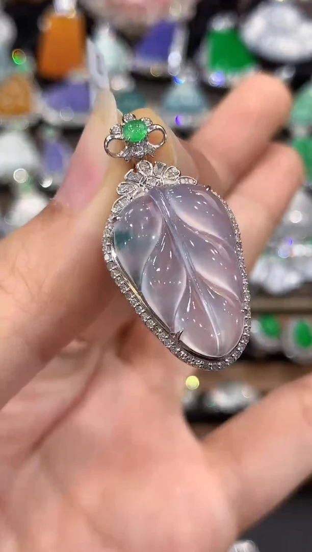 吊坠(不含链)18K金镶嵌翡翠C87