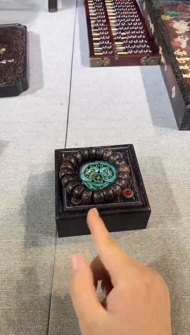 木cx手串加紫檀盒子