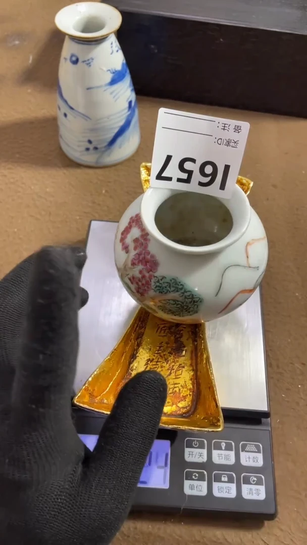 编码L657瓷器摆件（代拍链接）
