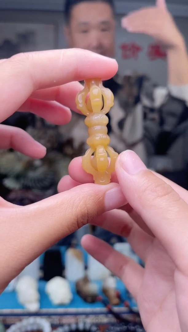 未镶嵌和田玉挂件1