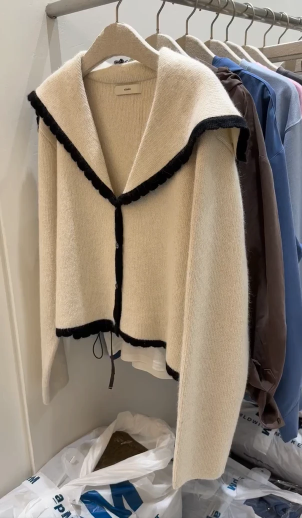 2025秋冬新款氛围感韩系简约高级感撞色海军领针织开衫女毛衣外套